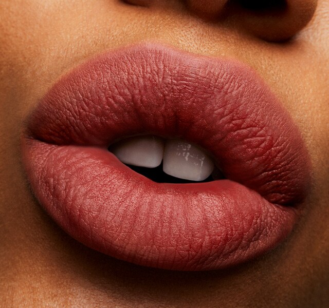 Powder Kiss Lipstick - Devoted To Chili