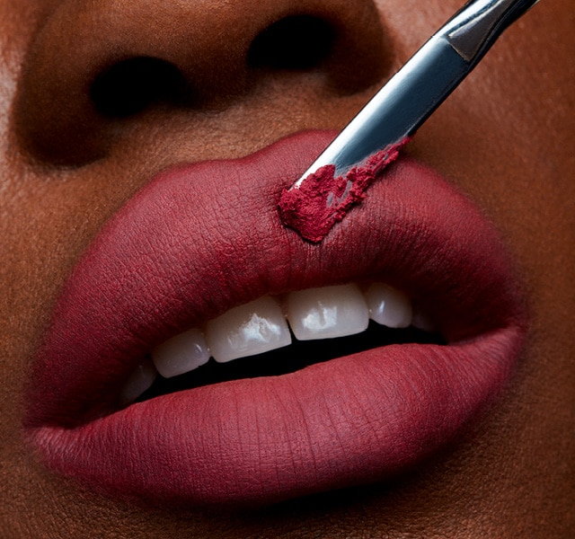 Powder Kiss Lipstick - Stay Curious