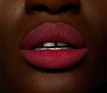 Powder Kiss Liquid Lip Colour - Elegance is Learned